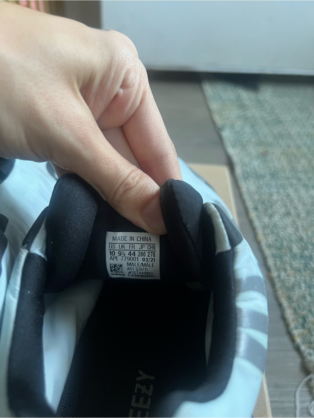 adidas Yeezy Boost 700 MNVN Men’s Blue Tint 
GZ0711 - Picture 7 of 9